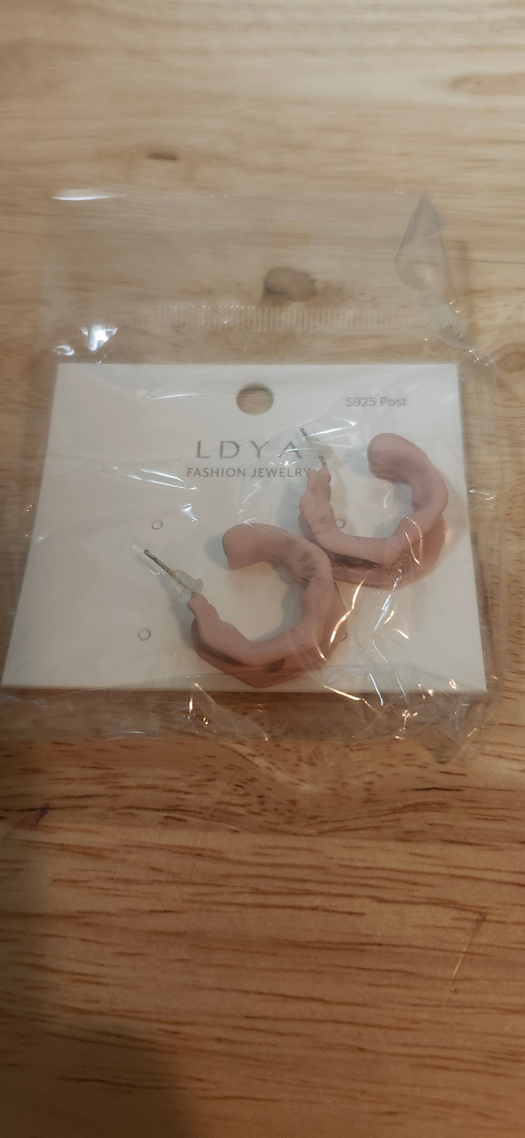 LDYA Pastel Pink Layered Hoop Earrings
