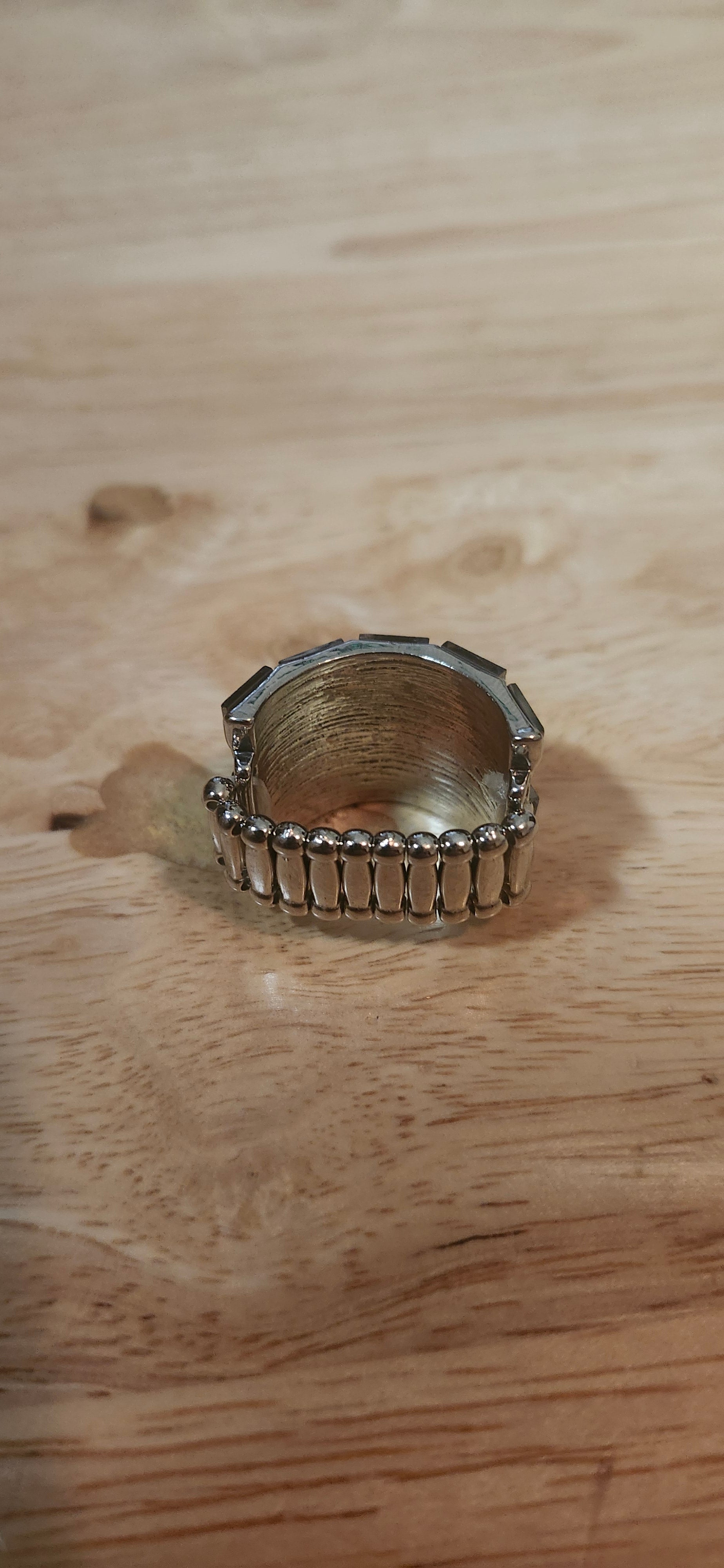 Flexible Silver Ring W Black Jewels
