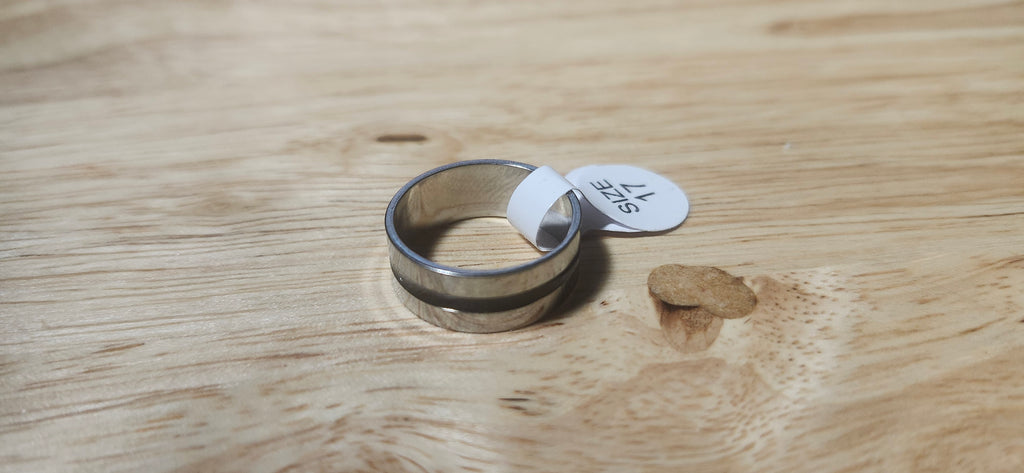 Obsidian Ridge Stainless Steel Ring Size 17mm