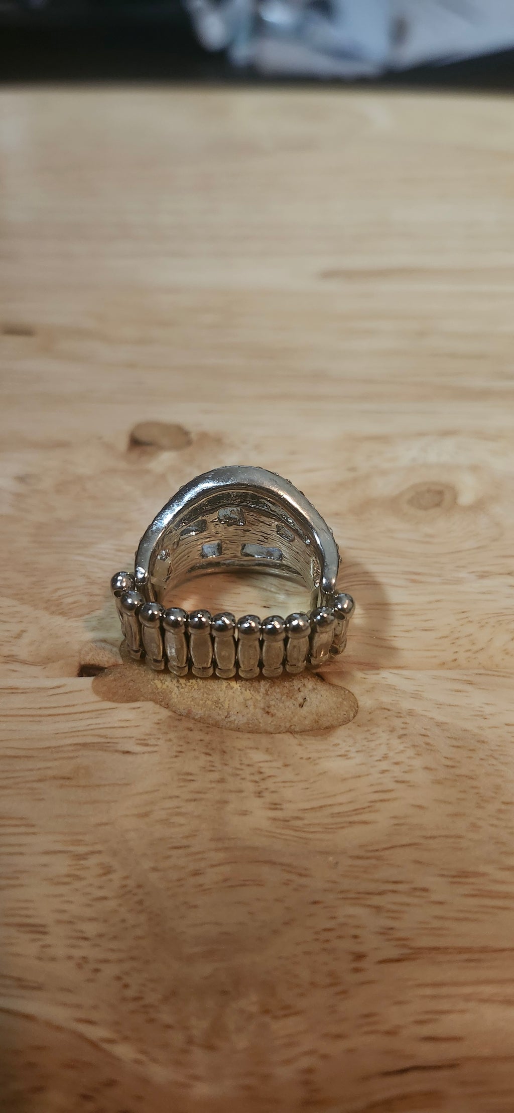 Flexible Silver Ring W Clear Jewels
