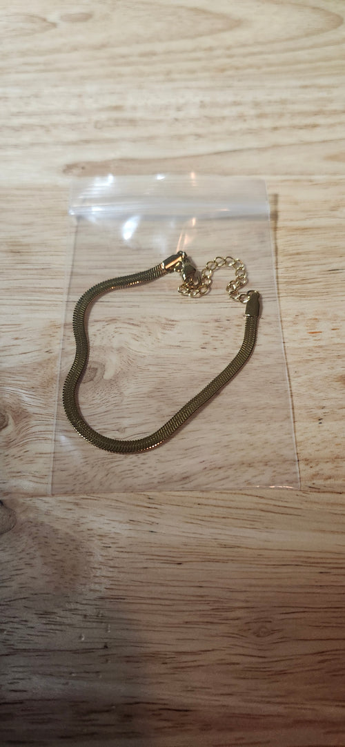 Gold Plated Bracelet for Women - Dustin's Discount Discovery