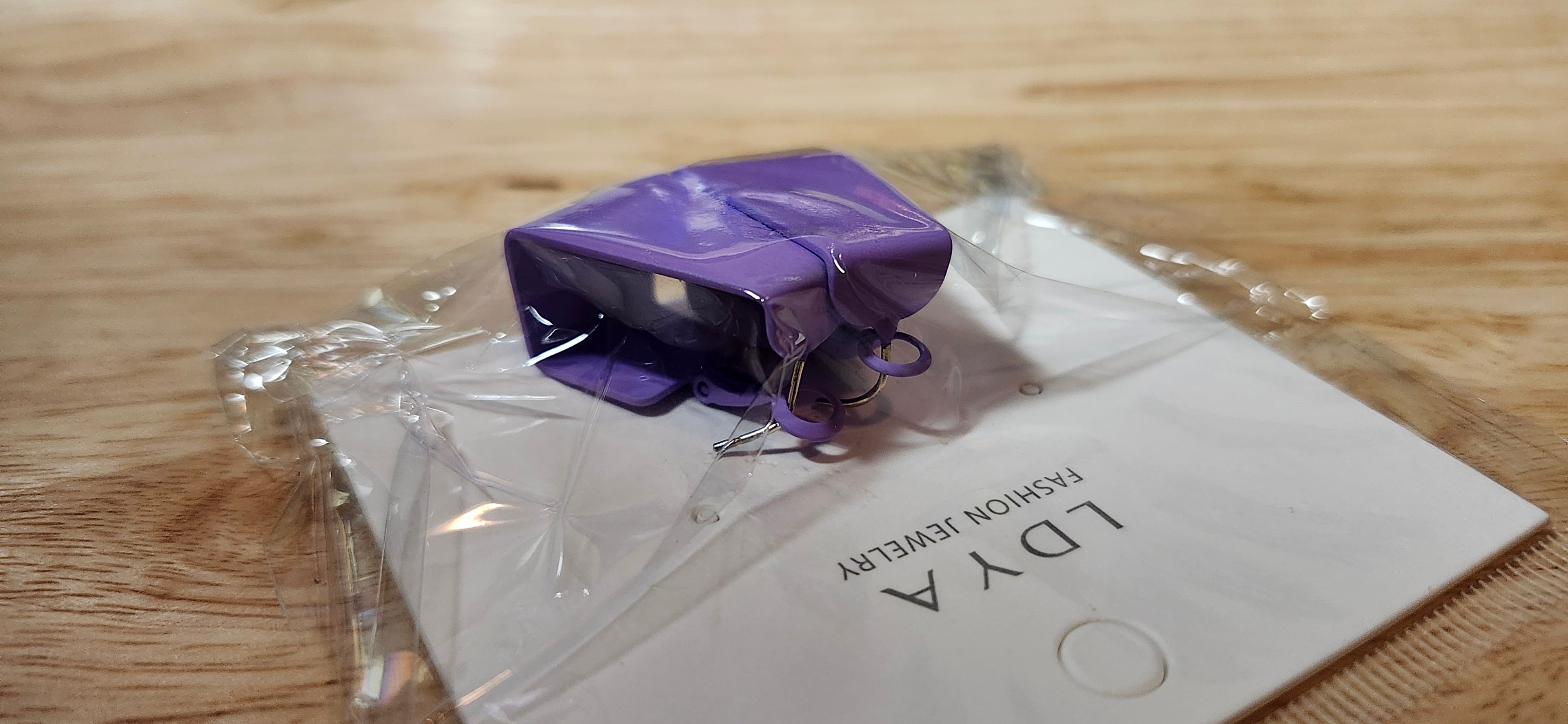 LDYA Fashion Jewelry Matte Purple Geometric Trapezoid Stud Earrings