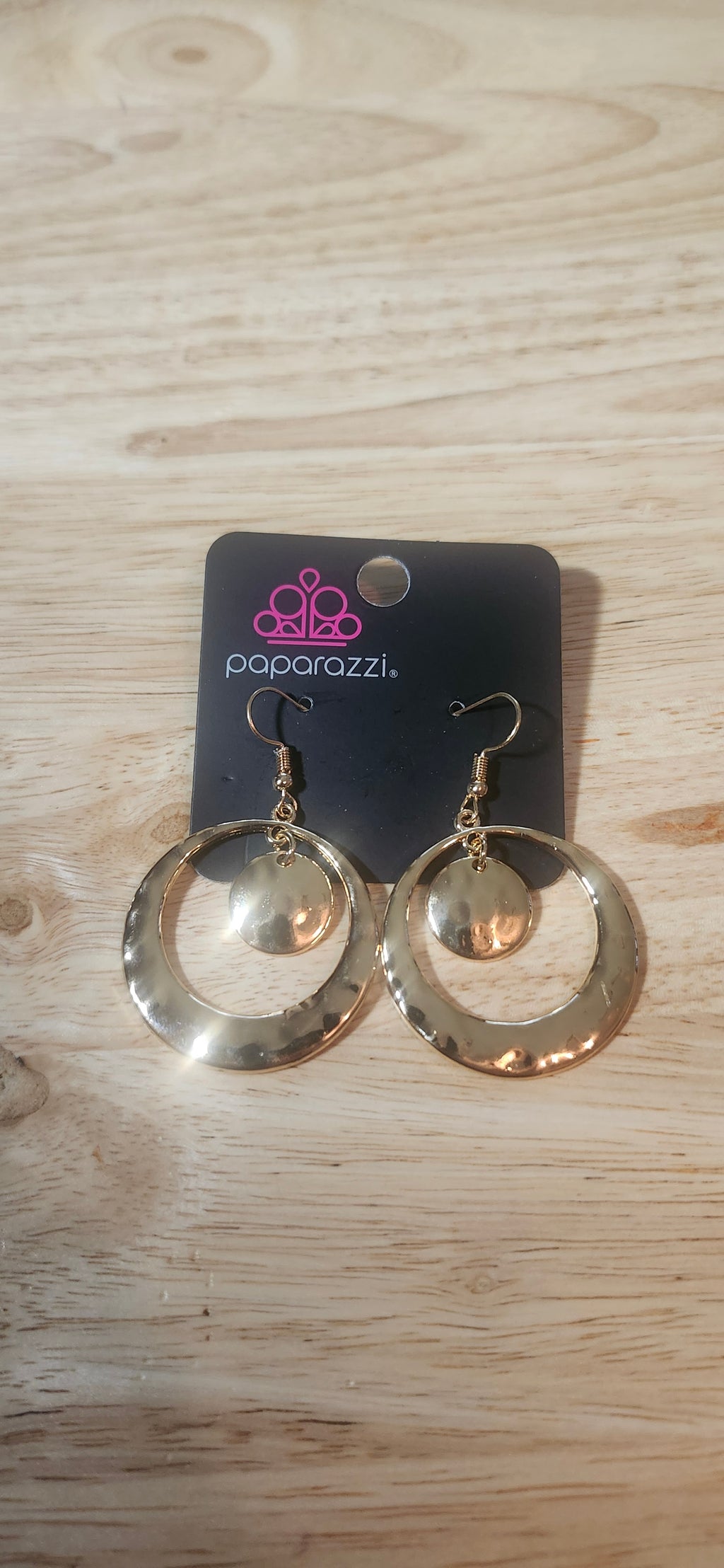 Paparazzi Rounded Radiance Gold Earrings