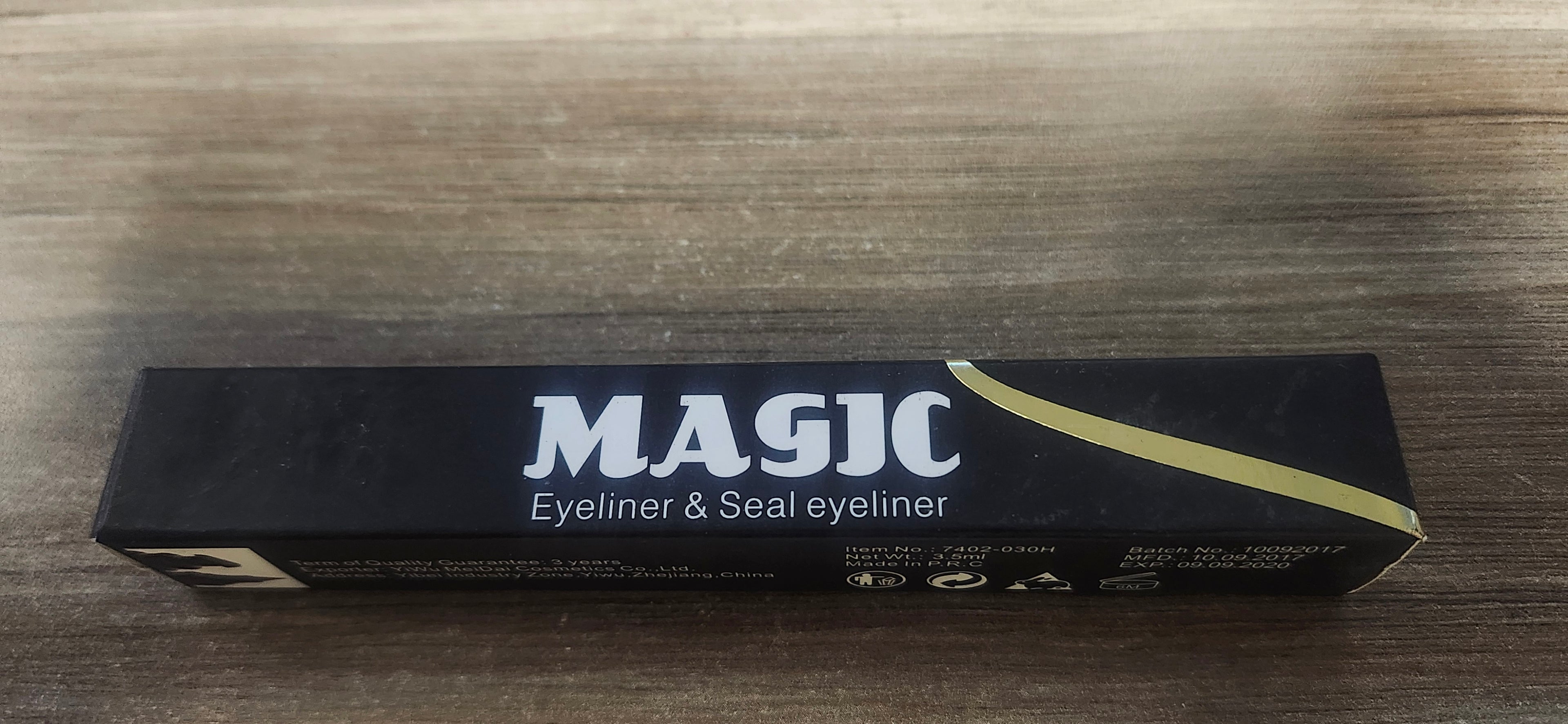 Miss Rose Magic Eyeliner & Seal
