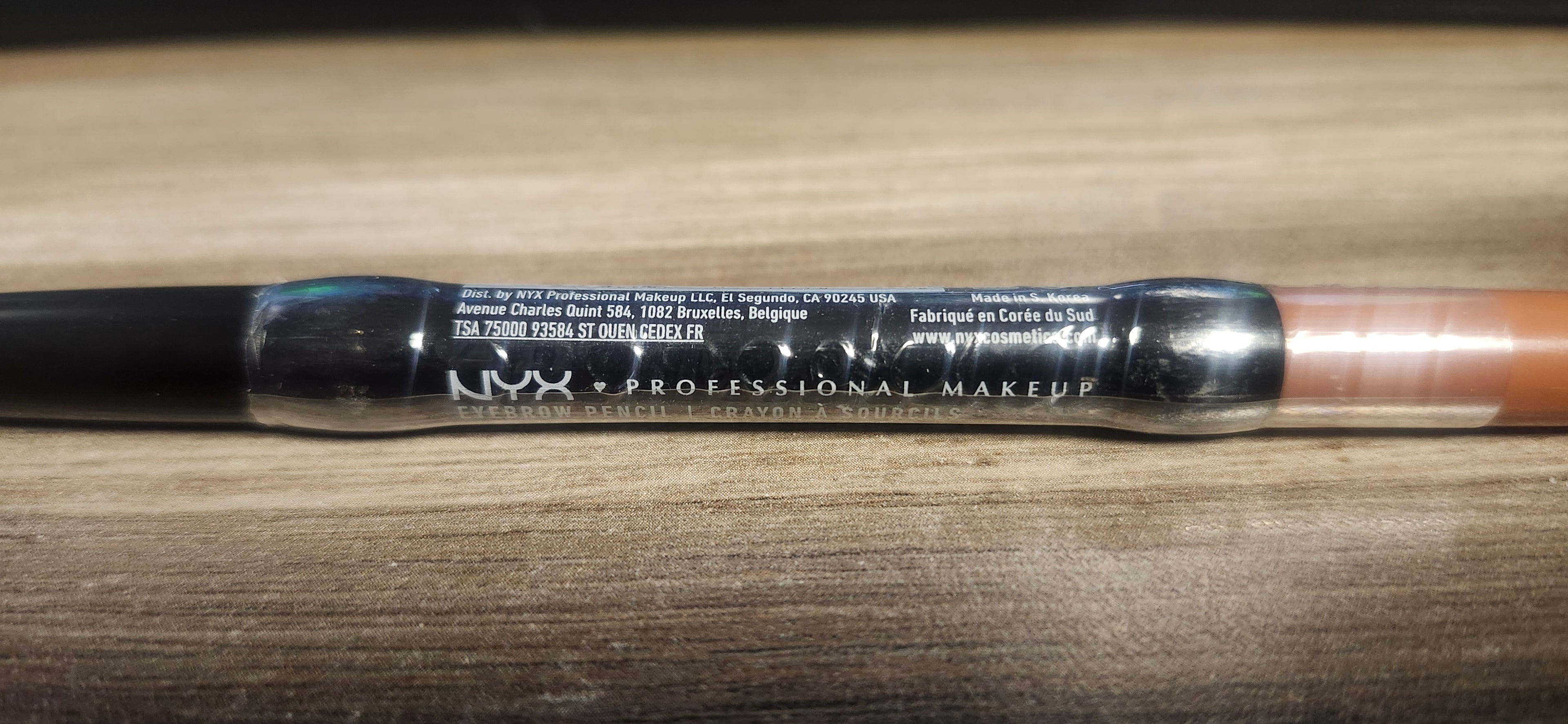 NYX Eyebrow Pencil #EP01 Light Brown