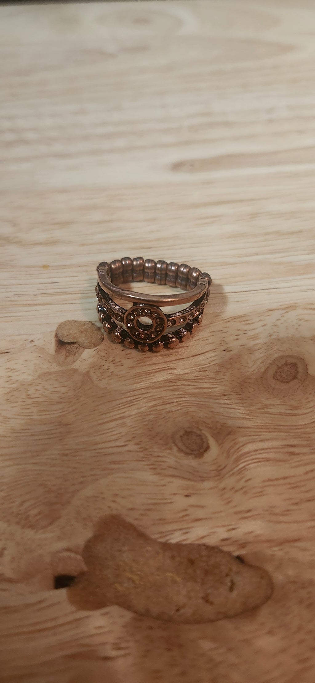 Flexible Copper Ring W Yellow Jewels